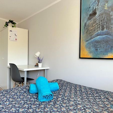 Beksinski Room -10 Minutes To Gdansk Old Town & Sea المظهر الخارجي الصورة